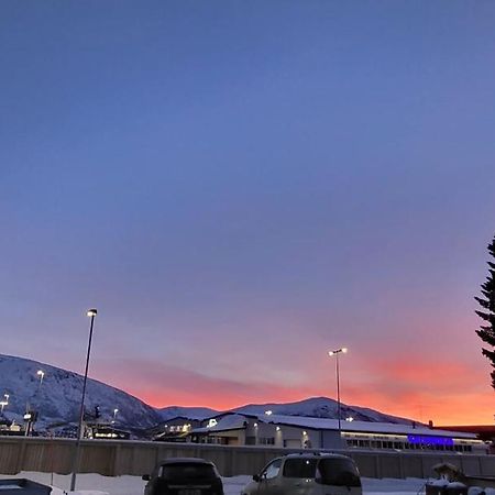Heavenly 3 Bedroom Apartment Tromso Luaran gambar